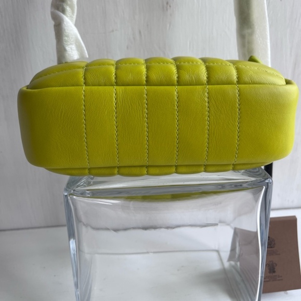 BURBERRY NWT BNIB Mini Lola Quilted Leather Camera Bag Vivid Lime - Picture 7 of 14